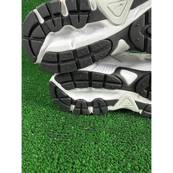 Nike Running Shoes White Men’s Size 11 EU45 New Without Box main image 6